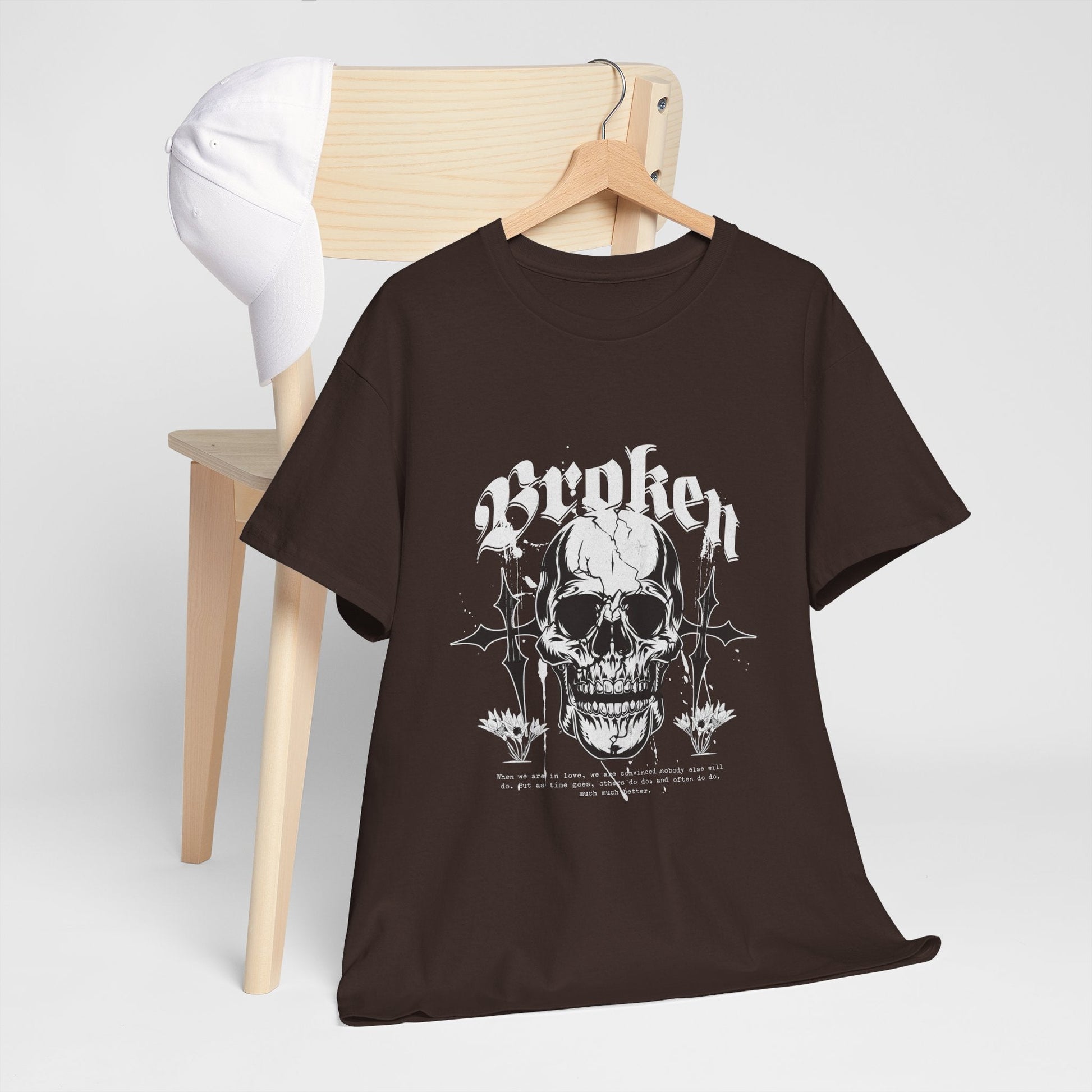 Broken Skull Graphic T-Shirt – Vintage Gothic Streetwear Tee for Men - JennyCool