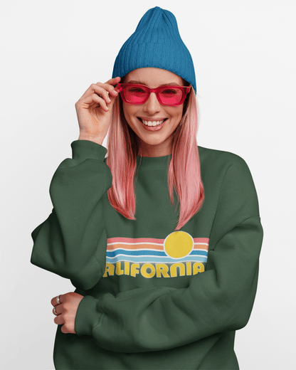 California Retro Sunset Crewneck Sweatshirt – Vintage Coastal Graphic Pullove - JennyCool