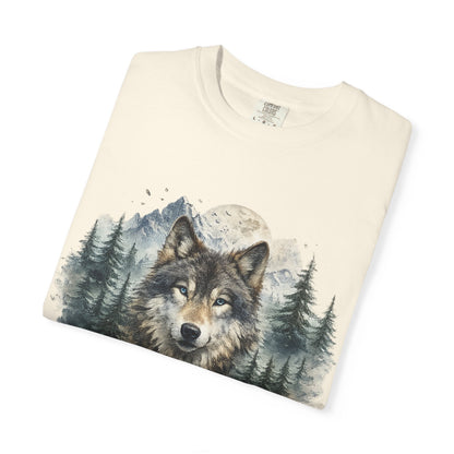 Lunar Wolf Compass Graphic T-Shirt – Vintage Wilderness Adventure Tee - JennyCool