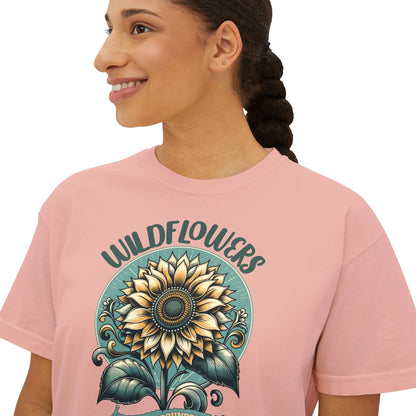 Wildflowers Sunflower Crop Tee – Vintage Boho Sunflower Shirt for Women, Cropped Boxy T-Shirt, Boho Aesthetic Graphic Tee - JennyCool