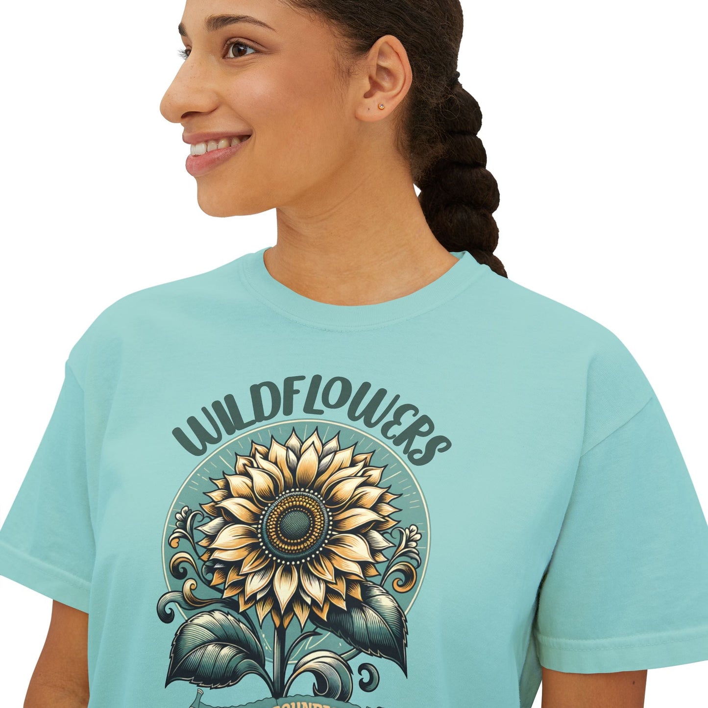 Wildflowers Sunflower Crop Tee – Vintage Boho Sunflower Shirt for Women, Cropped Boxy T-Shirt, Boho Aesthetic Graphic Tee - JennyCool